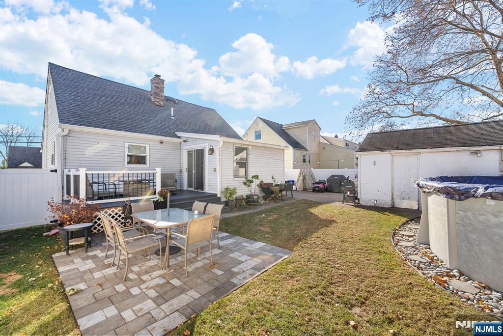 property viewer photo 19