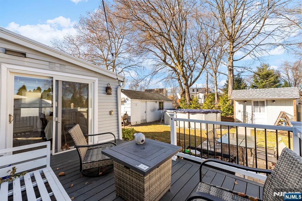property viewer photo 20