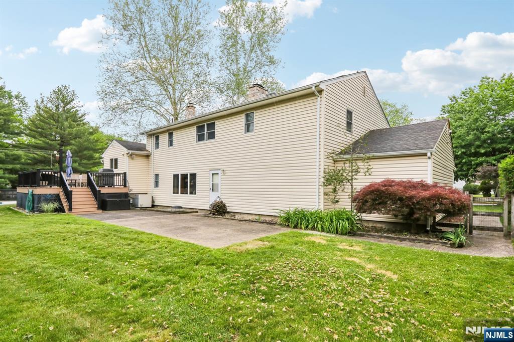 main property photo 44