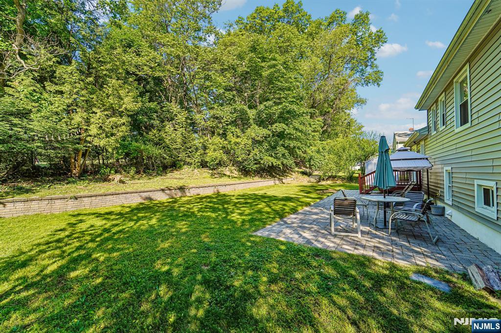property viewer photo 24