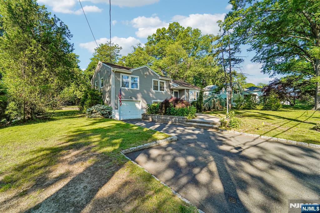 property viewer photo 25