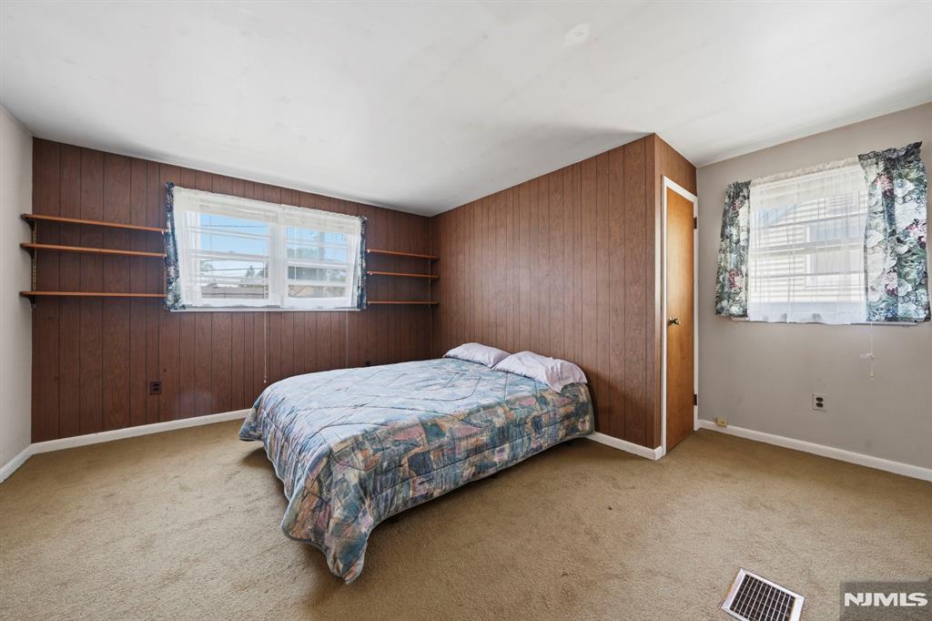 property viewer photo 14