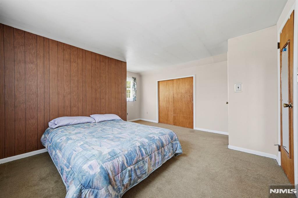 property viewer photo 15