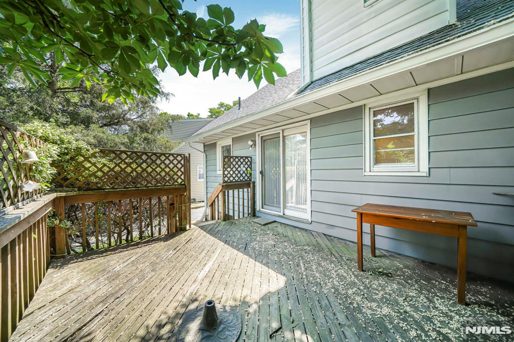 property viewer photo 20