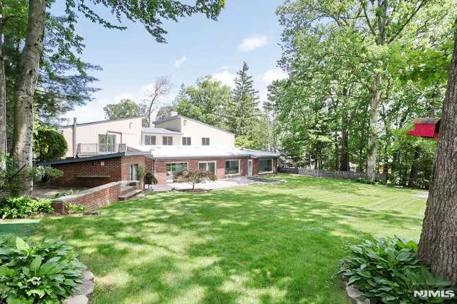 main property photo 46