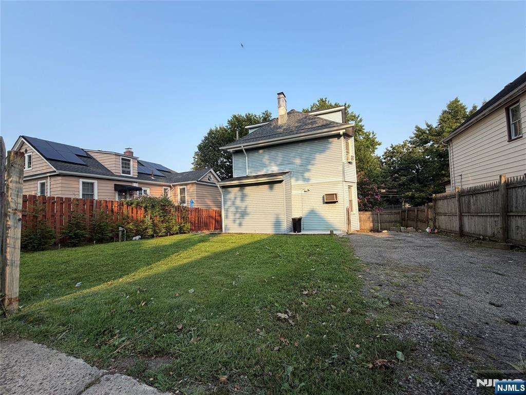 main property photo 13