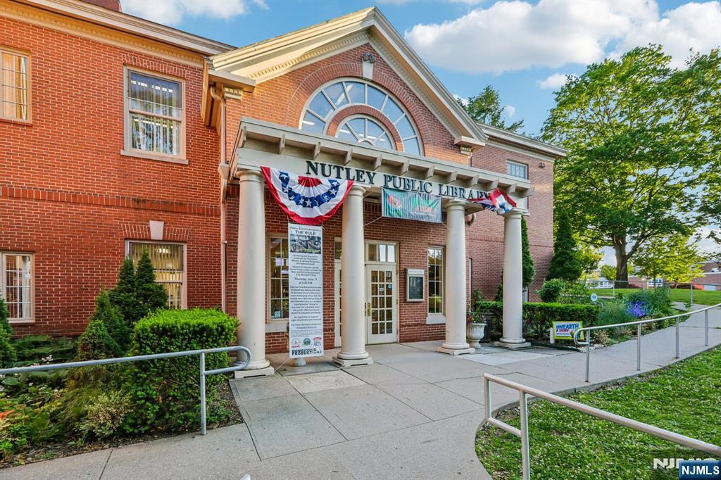main property photo 44