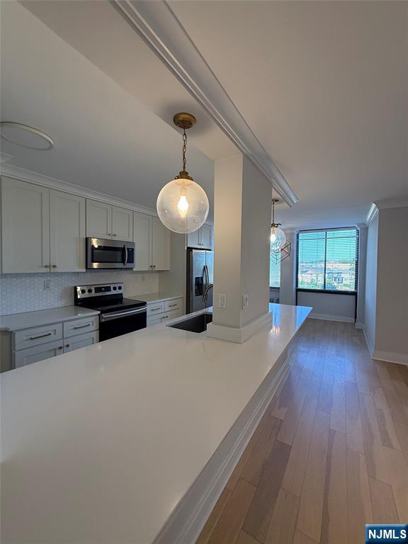 property viewer photo 4