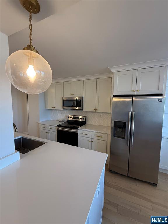 property viewer photo 5