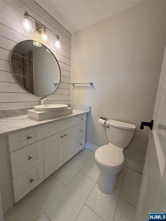 property viewer photo 7