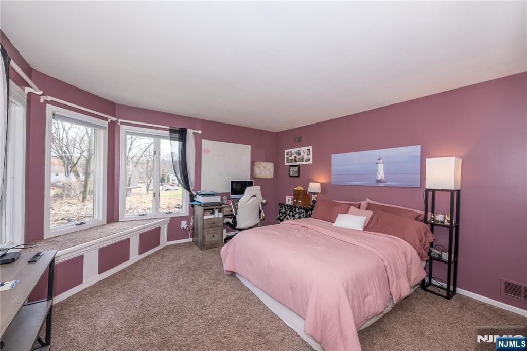 property viewer photo 27