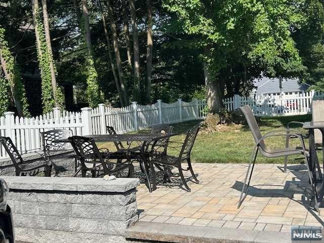property viewer photo 13
