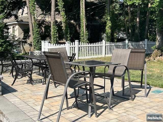 property viewer photo 14