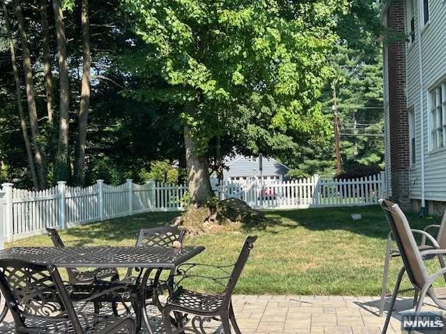 property viewer photo 15