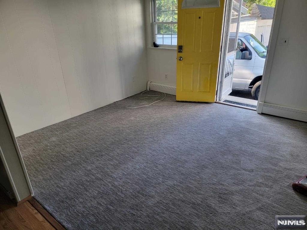 property viewer photo 5