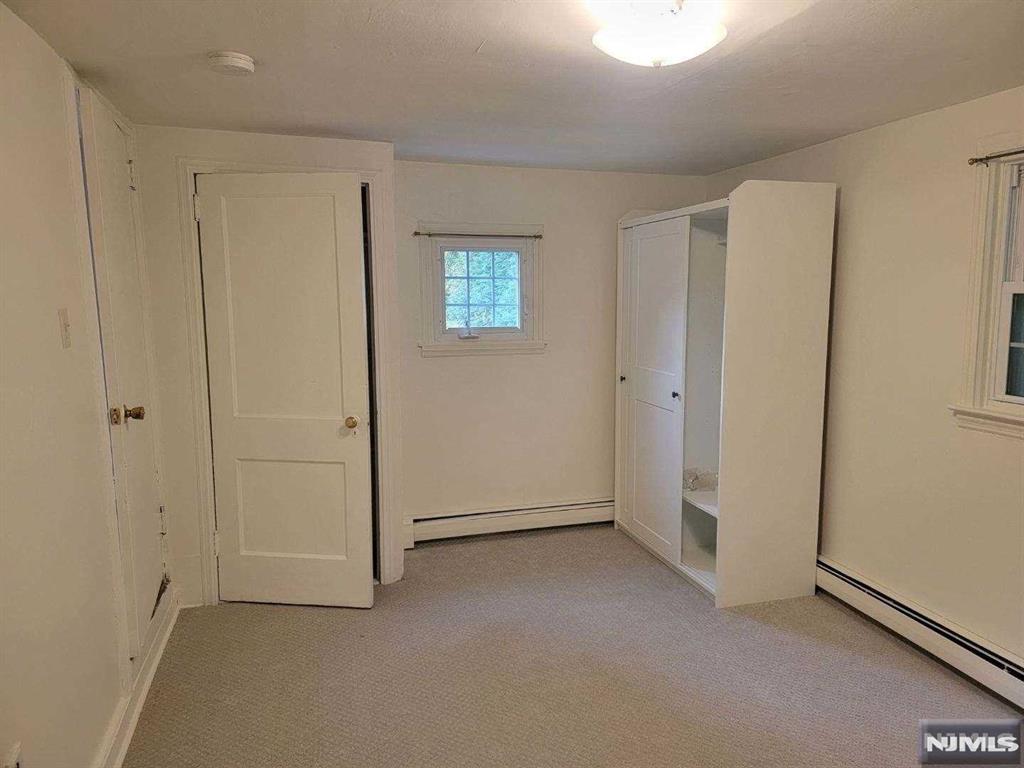 property viewer photo 6