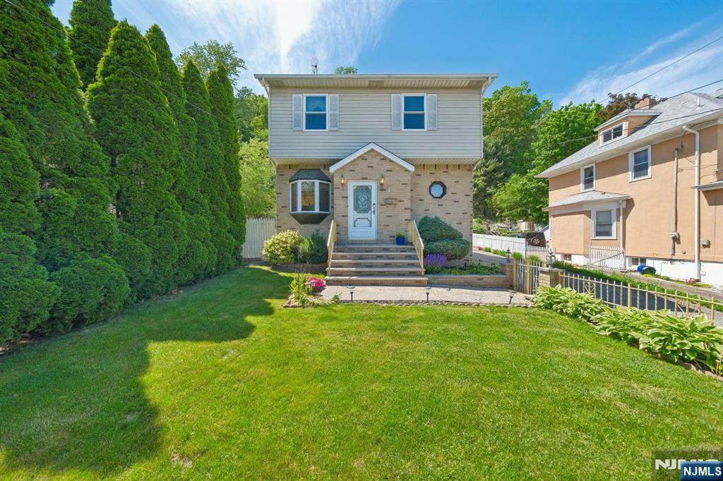 main property photo 1