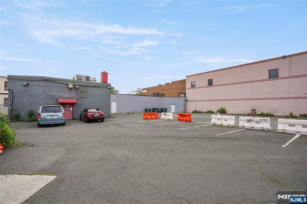 main property photo 42