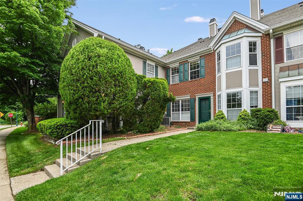 property viewer photo 1
