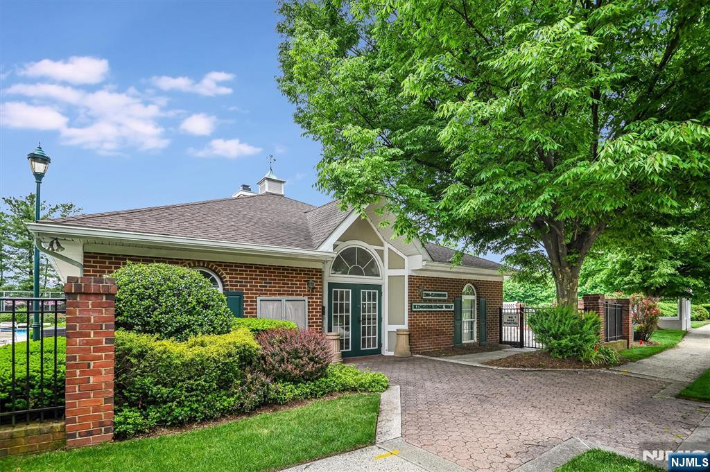 property viewer photo 21