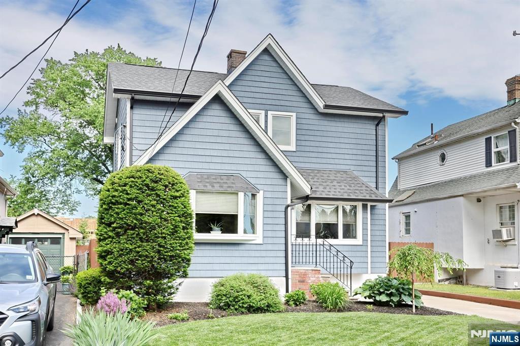 main property photo 48