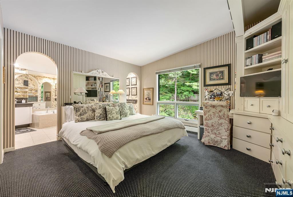 property viewer photo 19