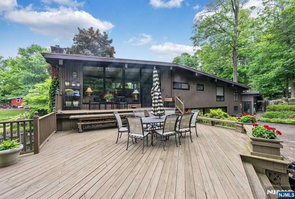 property viewer photo 38