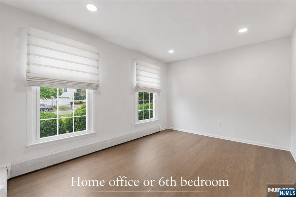 property viewer photo 11