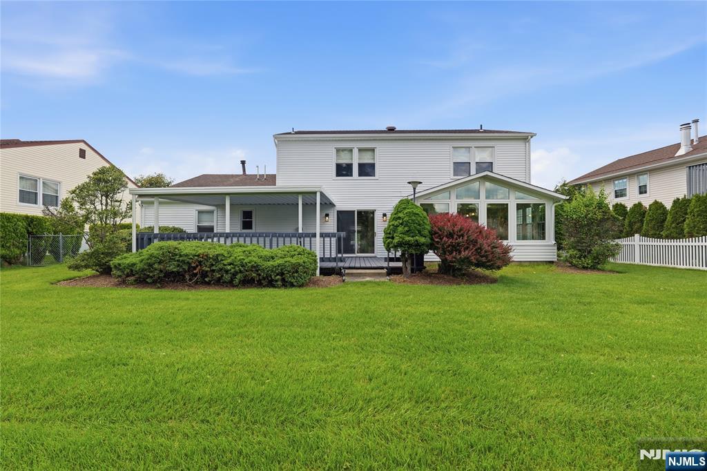 property viewer photo 41
