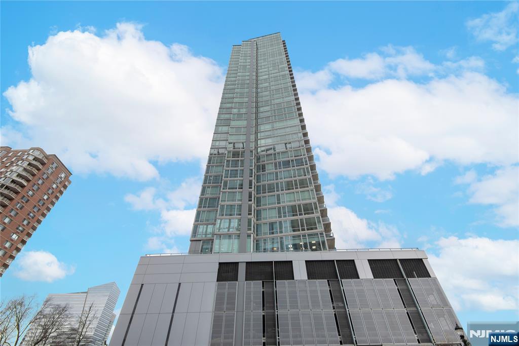 main property photo 41