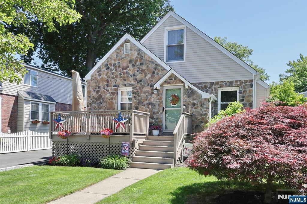 main property photo 33