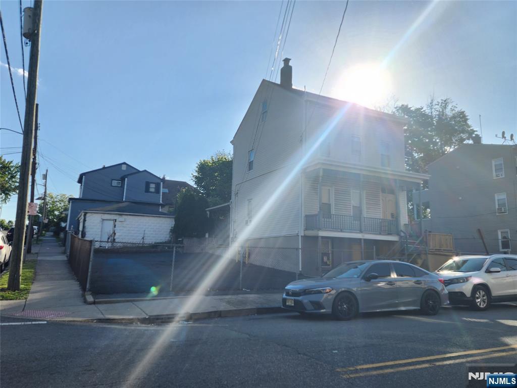 main property photo 26