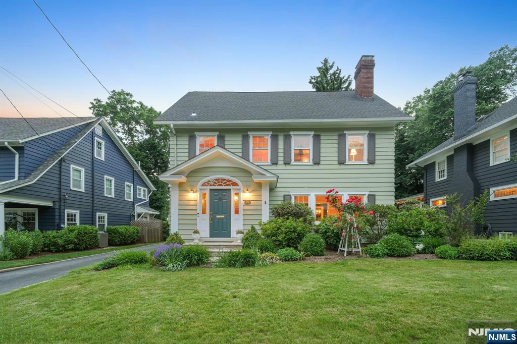 main property photo 37