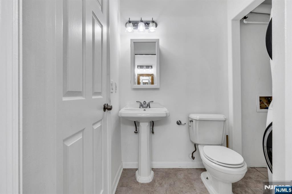 property viewer photo 14