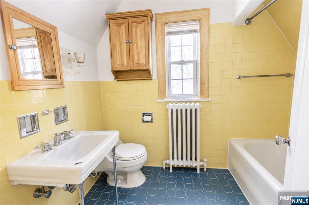 property viewer photo 15