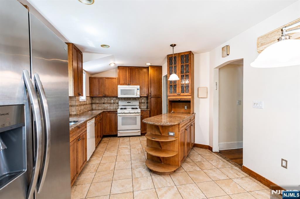 property viewer photo 6