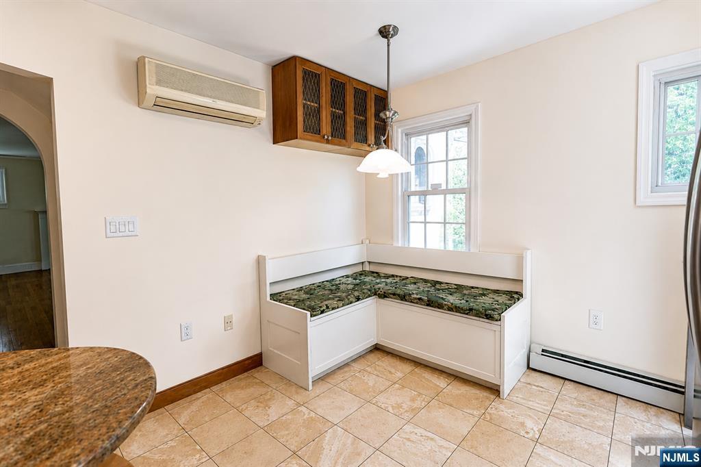 property viewer photo 7