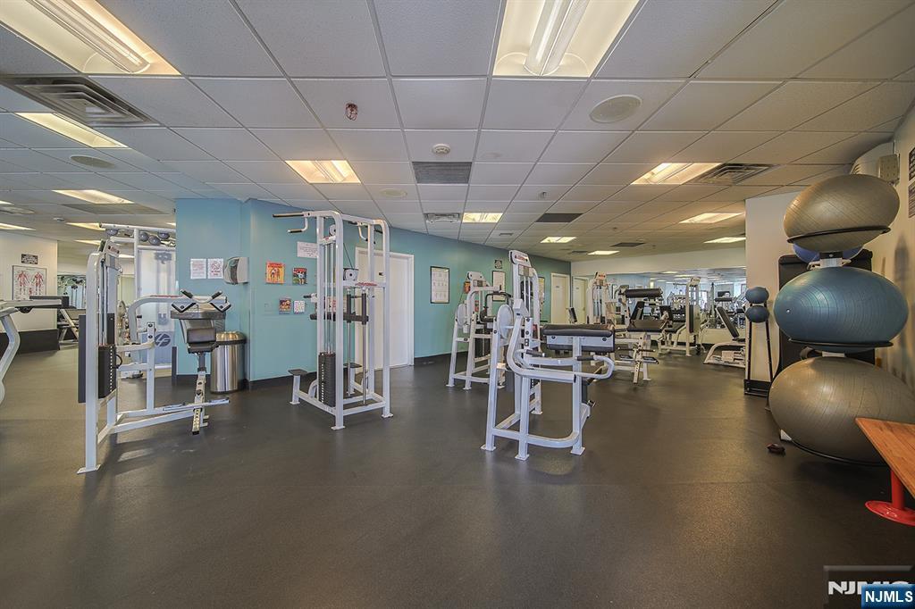 property viewer photo 10