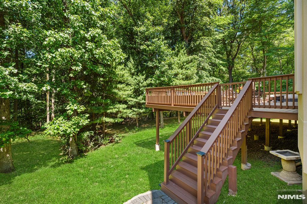 main property photo 39