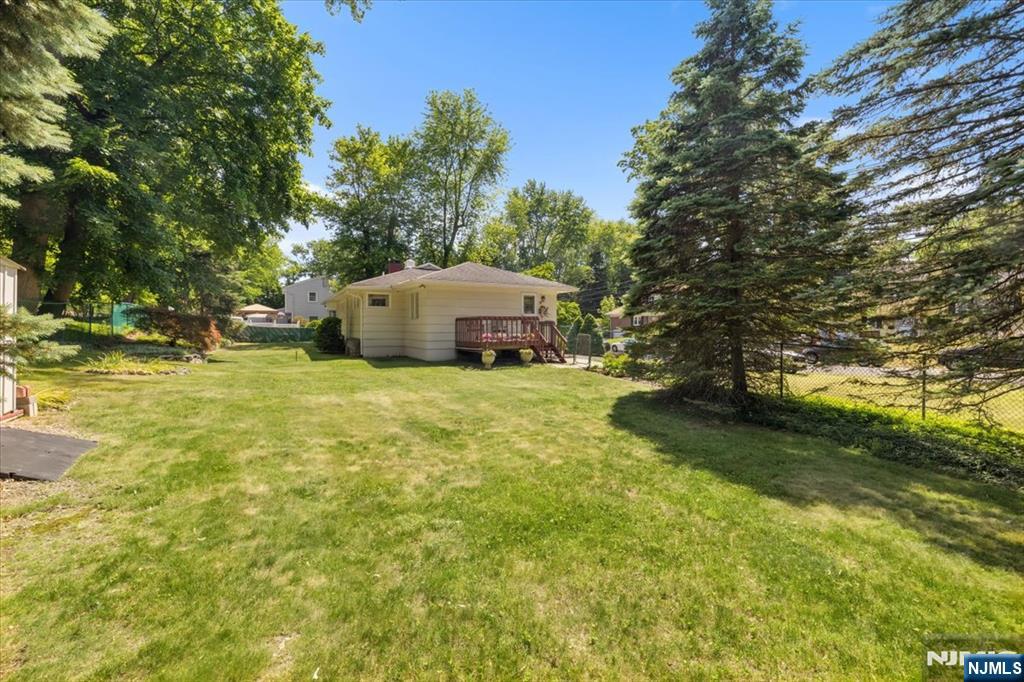 main property photo 29