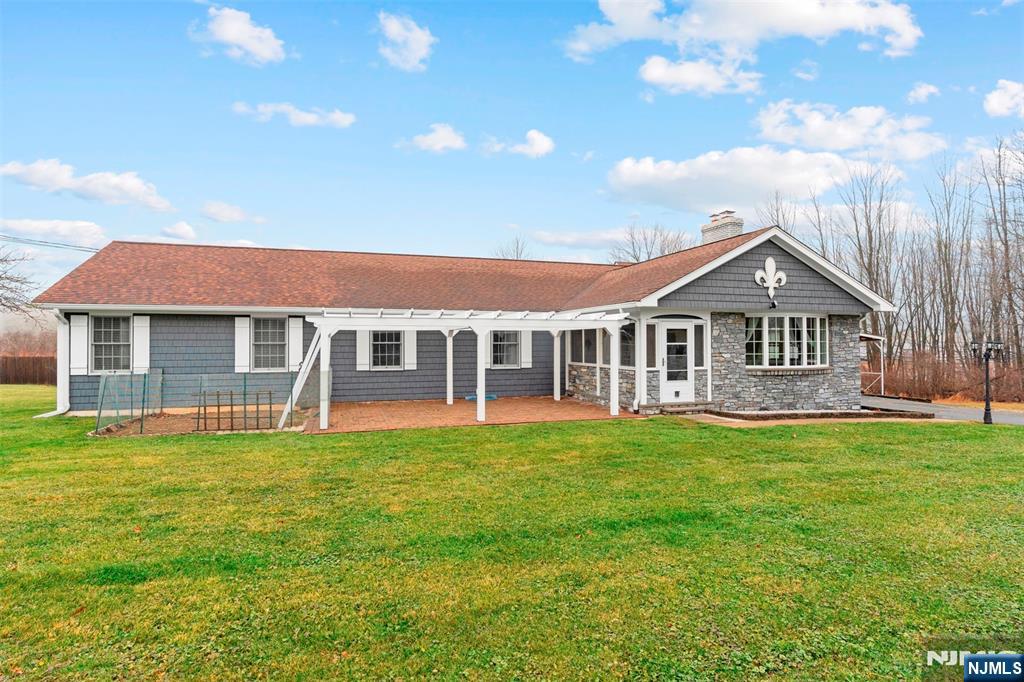 main property photo 34