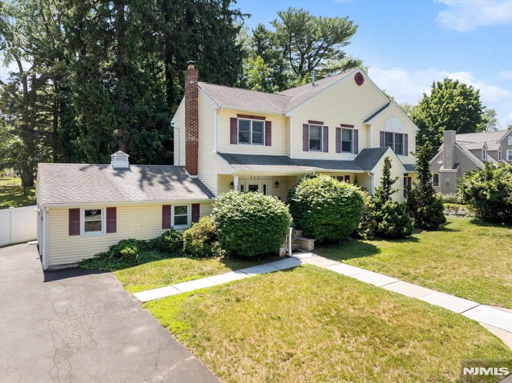 main property photo 33