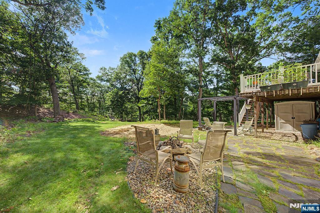 main property photo 35