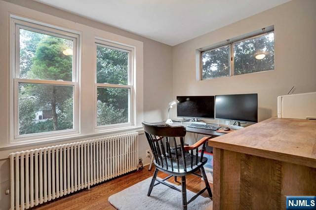 property viewer photo 13