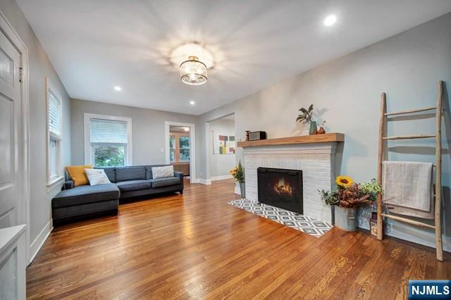 property viewer photo 3