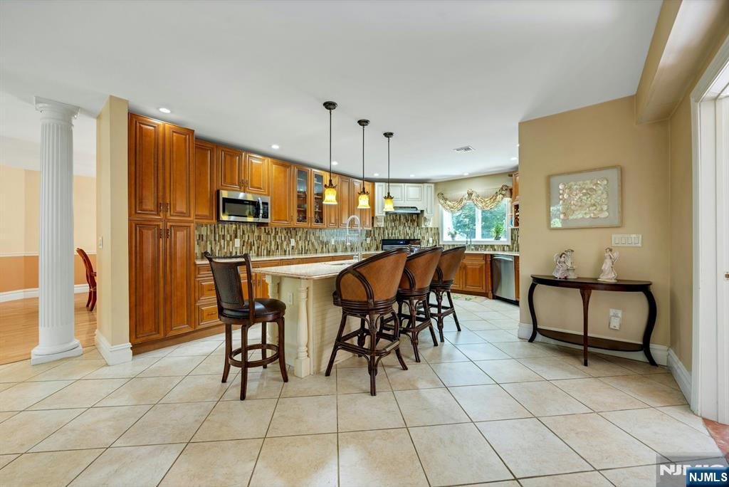 property viewer photo 13
