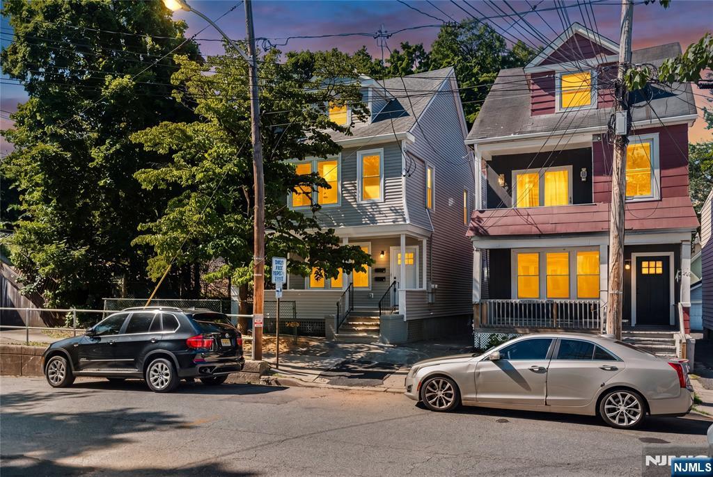 main property photo 6