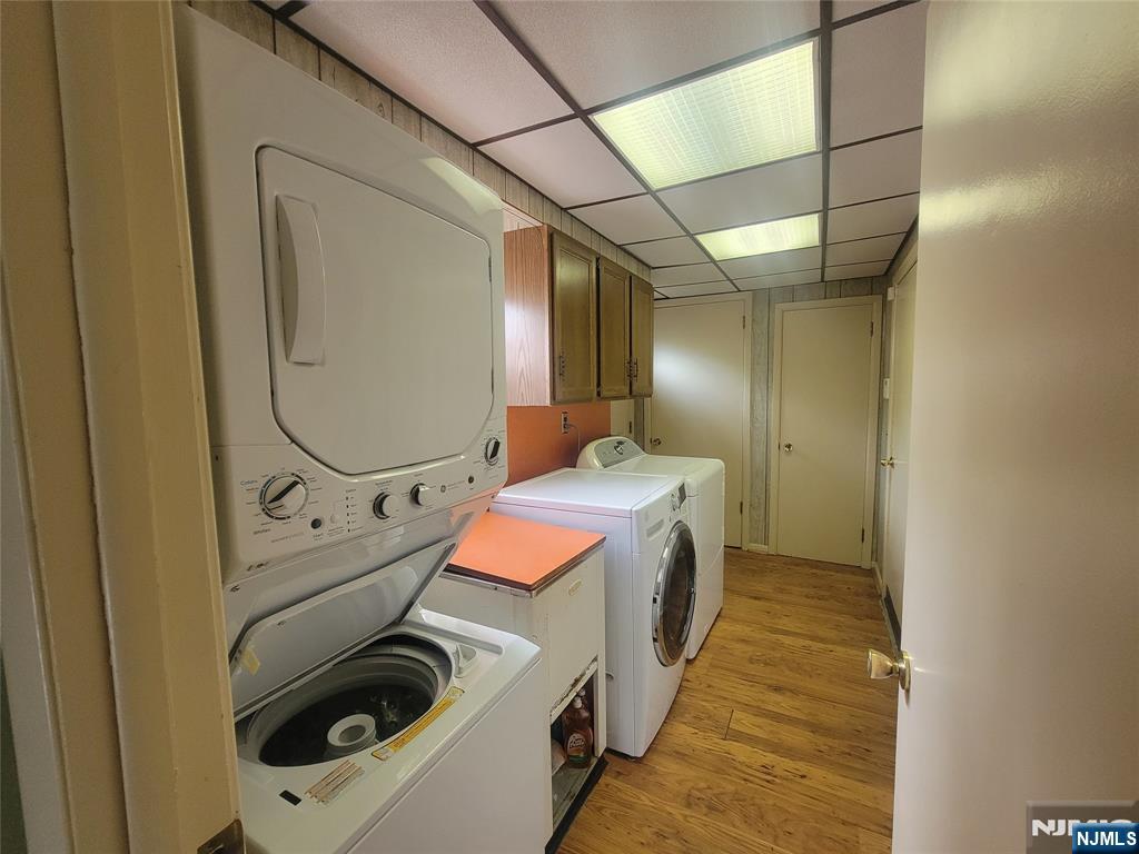 property viewer photo 16
