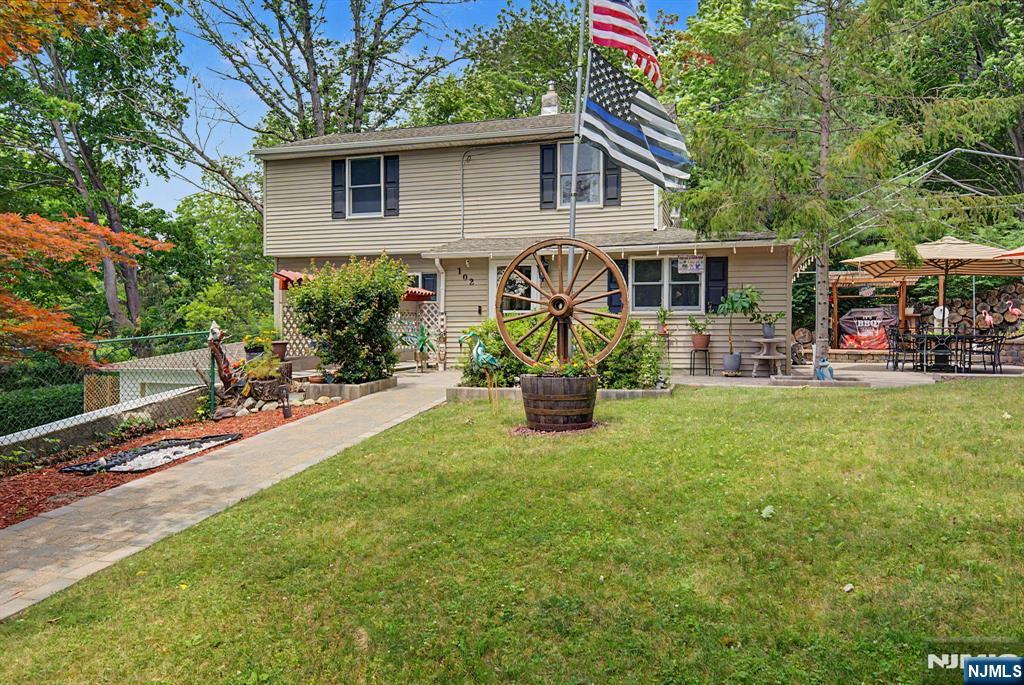 main property photo 20