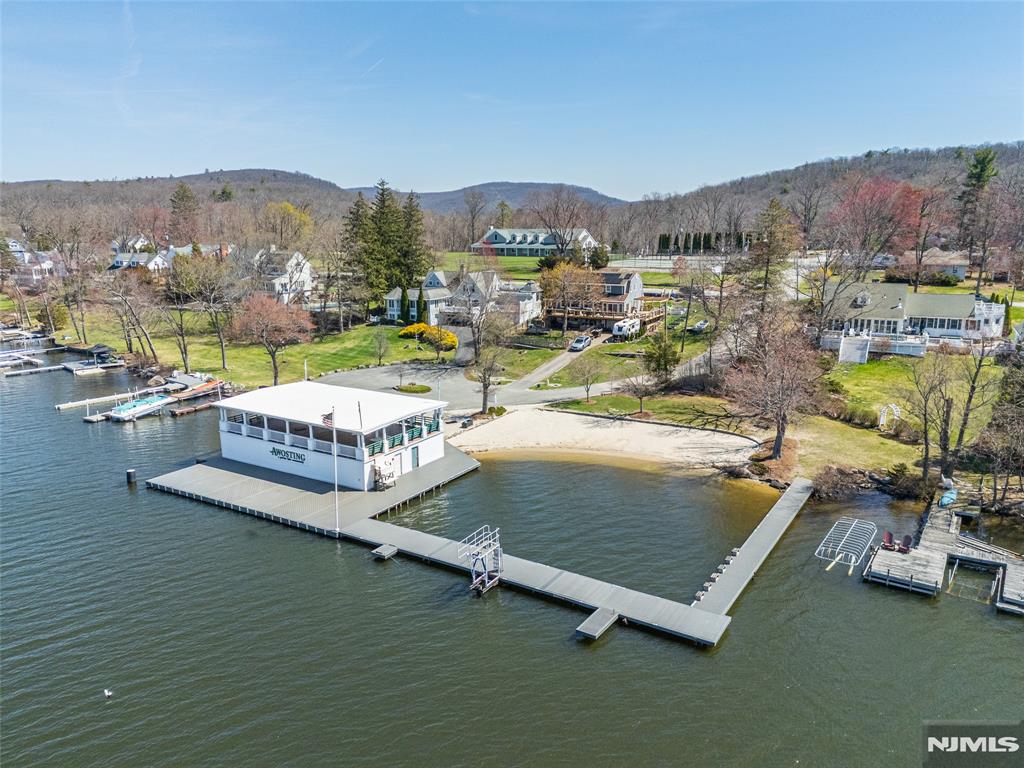 main property photo 43